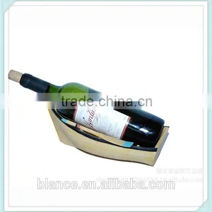 Novelty Resin Wine Holder Boat Shape thumbnail-1