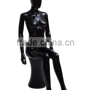 Sitting Female Mannequin thumbnail-4