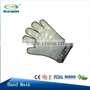 Moisturizing and Whitening Hand Mask thumbnail-1