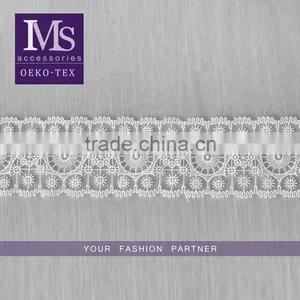 High Quality 100% Polyester Circles Embroidery Designs Flower Lace thumbnail-1