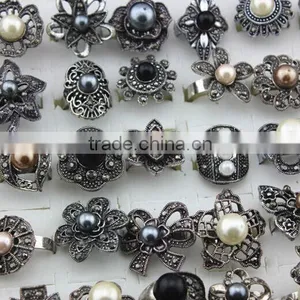 Cheap Price Good Quality Women Fake Silver Pearl Rings thumbnail-5