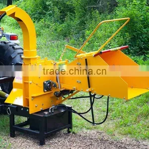 CE Approval PTO Driven Wood Chipper TH-8 With Hydraulic Feeding Rolls for Sale thumbnail-1