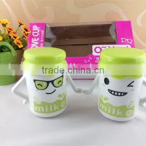 Ceramic Funny Design Couple Mugs Hand in Hand 2pcs in Gift Box thumbnail-1