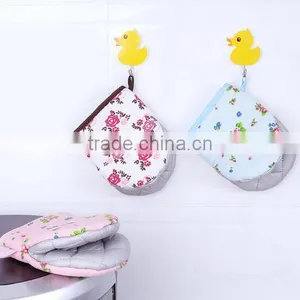 Short Style Heat Resistant Microwave Oven Gloves Cotton Oven Mitt Wholesale thumbnail-3
