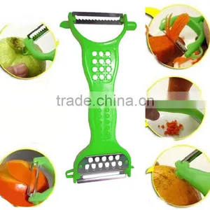 PE-0302 Durable Stainless Steel Multipurpose Peeler thumbnail-1