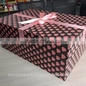 Custom Luxury Hat Type Wedding Dress Packaging Box With Ribbon Bow thumbnail-3