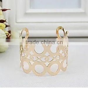 Dubai Fashion Jewelry 2015 Heart Hollow Bangle With Factory Direct Sale thumbnail-1