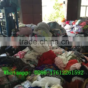 Used Clothes in Bales 35 thumbnail-1