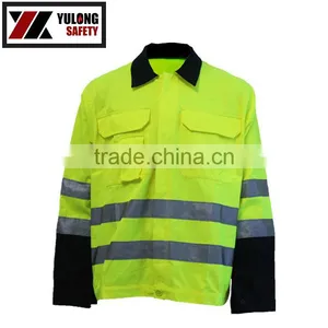 EN 20471 High Visibility Reflective Safety Clothing thumbnail-3