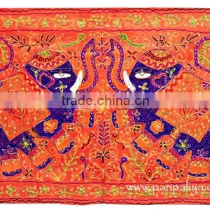 New Christmas Elephant Handmade Embroidered Wall Hanging Tapestry thumbnail-1