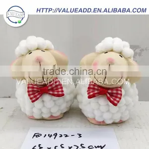 Competitive Price Porcelain Cool Piggy Banks Manufacturers in China thumbnail-1