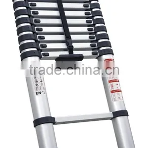 EN131 3.2m Aluminium Telescopic Single Ladder thumbnail-1