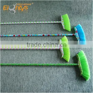 2014 Hot Sale Flower Design Printed Broom With Metal Broom Handles thumbnail-1