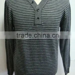 Men's Knitted Sweater thumbnail-1