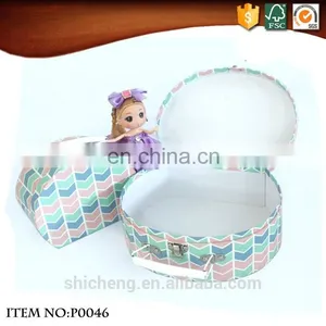 Decorative Wedding Cardboard Suitcase Gift Box Wholesales With Handle thumbnail-2