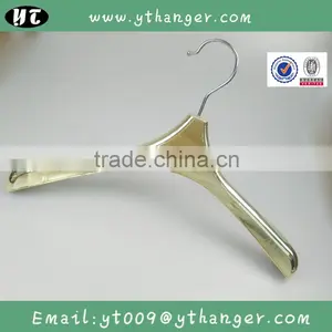 HA7004 Luxury Plastic Hanger for Clothes Adults Shirt Hanger Supplier's Choice thumbnail-1