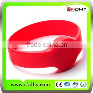 Manufacturer of Customized Hospital Uhf Rfid Wristband thumbnail-1