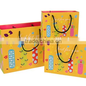 Customized Kraft Paper Packaging Bag thumbnail-2