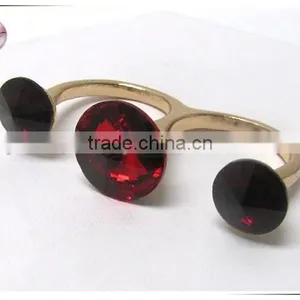 Tri Crystal Dual Finger Ring thumbnail-1