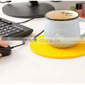 Cute Non-slip Kitchen Utensils Silicone Hot Pot Pad thumbnail-5