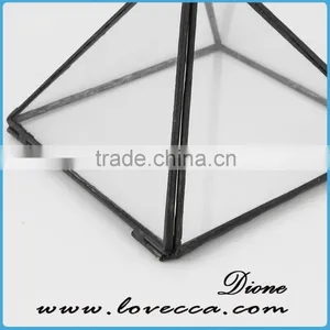 Air Plant Holder Fashion Home Decoration Triangle Geometrical Glass Terrarium Box thumbnail-4