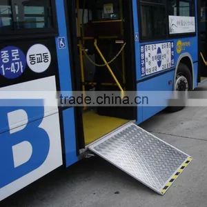 EWR-L Bus Wheelchair Ramps Load 350kg With CE Certificate thumbnail-4