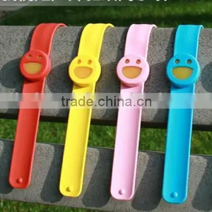 2016 Express China Wholesale Silicone Wristband Bracelets Custom Bracelet Party Favors thumbnail-3