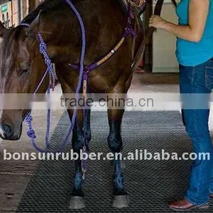 Hammer Stable Matting thumbnail-1