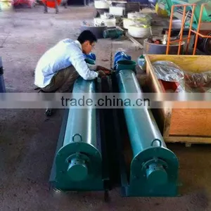 Simple Structure Inclined Screw Conveyor Machine With ISO thumbnail-1