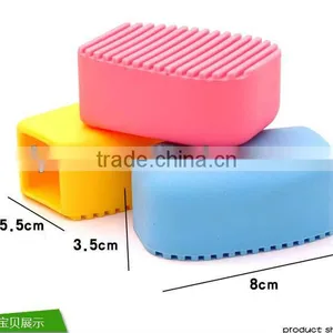 Silicone Scrub Brush Custom Laundry Brush in Silicone thumbnail-1