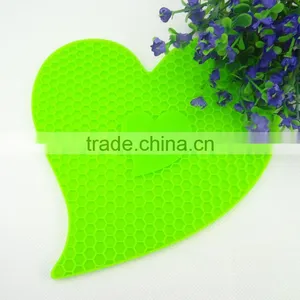 Lover Heart Cellular Shaped Heat Resistant Silicone Pot Holder/Mat/Pad/Trivet/Coaster thumbnail-1
