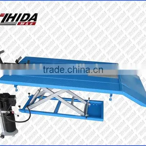 1500lbs CE Approved Electrical ATV/motorcycle Lift Table thumbnail-1