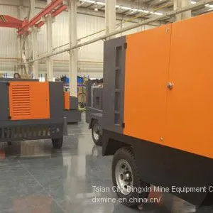 Diesel Mobile Screw Air Compressor Supplied by China Manufacture for All Over the Wolrd Wholesaler thumbnail-3