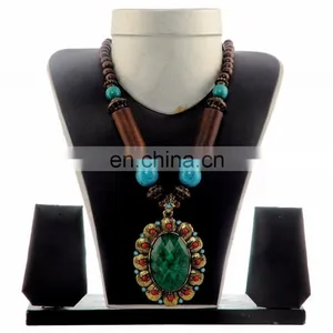 Vinatge Costume Jewelary -Pearl Neckalce -Colorful Fastion Necklace thumbnail-3