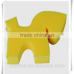 Pony Sponge for Horse Grooming thumbnail-1