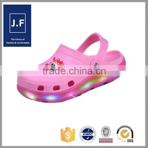 Hot Sale Comfortable Lovely Cartoon Led Light up Kids Shoes thumbnail-1