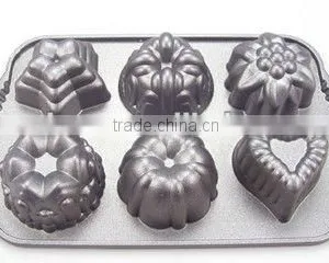 Aluminum Cake Mould thumbnail-1