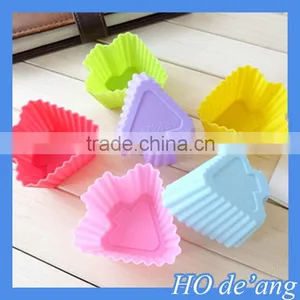 Hogift Silicone Standard Round Reusable Cupcake and Muffin Baking Cup thumbnail-2
