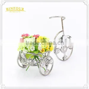 Metal White Ginkgo Biloba Shaped Lacework Planter Holder thumbnail-4