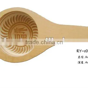 Handmade Wooden Mooncake Mold thumbnail-1