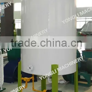 Automatic Oil and Liquid Filling Machine thumbnail-1
