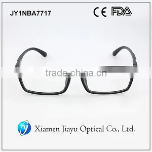 Xiamen Manfacturer Best Quality Tr90 Men Eyeglass Frames thumbnail-3