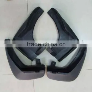 Rear Hugger Fender thumbnail-1