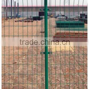 China Safety Mesh Fence/Crash Barrier thumbnail-1