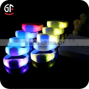 2016 Newest Party Supply China Wholesale Led Bracelet thumbnail-2