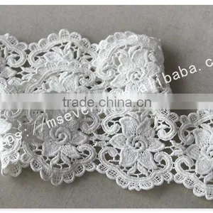 New Arrival Polyester Water Soluble Embroidery Saree Lace and Border Wholesale thumbnail-5