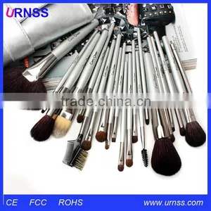 It Makeup Brushes Set and it Cosmetics Travel Brush Set thumbnail-2