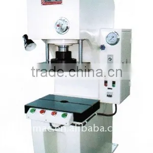 Hydraulic C-frame Press YC315T thumbnail-1
