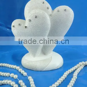 White Color Resin With Jewelry Heart Wedding Centerpieces thumbnail-1
