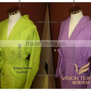 China Supplier Microfiber Hooded Bathrobe thumbnail-1